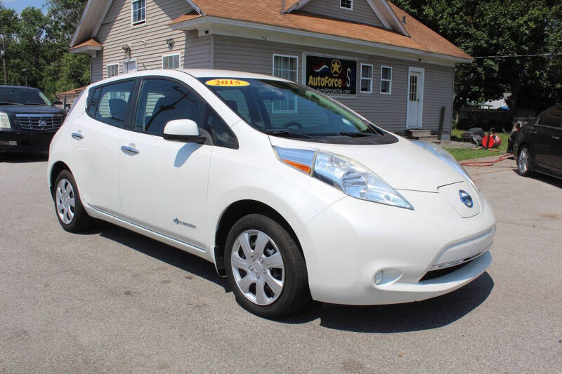 2015 Nissan LEAF S