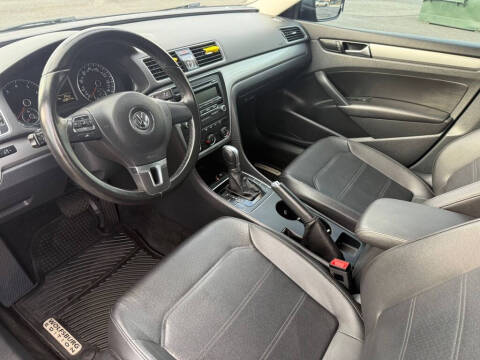 2015 Volkswagen Passat 1.8T Wolfsburg Edition