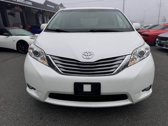 2015 Toyota Sienna