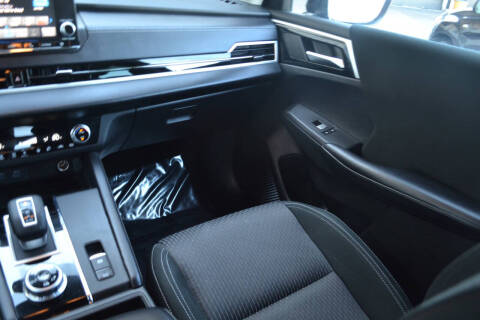 2023 Mitsubishi Outlander ES