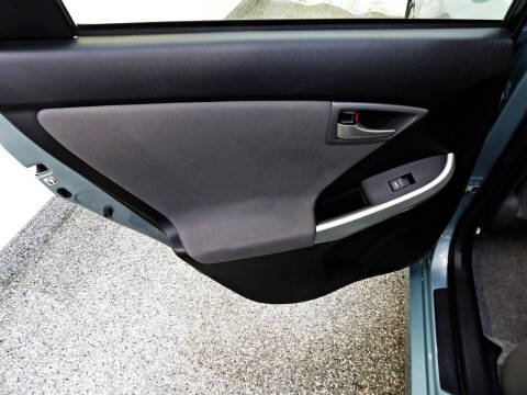 2015 Toyota Prius Two