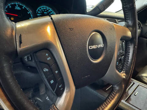 2009 GMC Yukon Denali