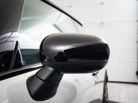 2025 MINI Hardtop 2 Door Cooper Signature Trim