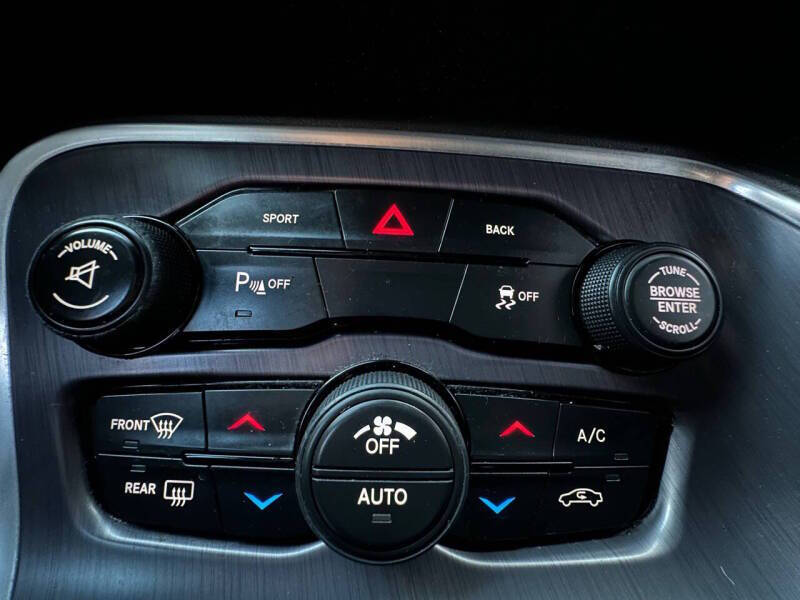 2015 Dodge Challenger R/T