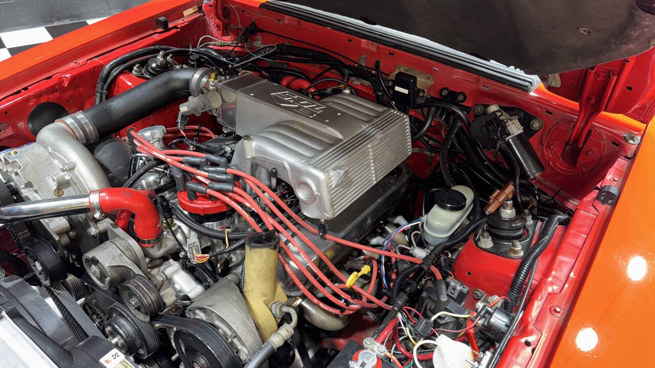 1992 Ford Mustang 47