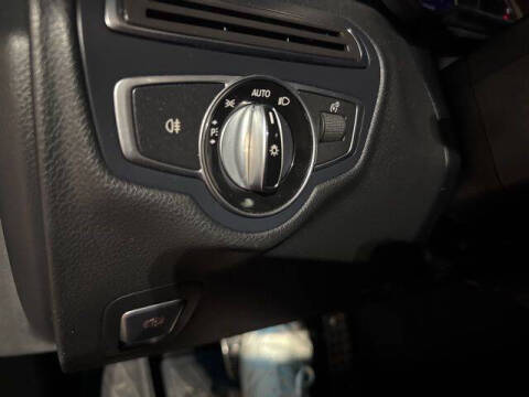 2017 Mercedes-Benz C-Class