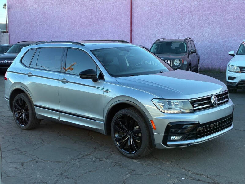 2021 Volkswagen Tiguan SE R-Line Black