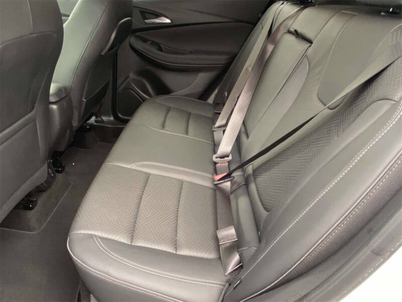 2022 Buick Encore GX Essence