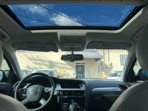 2009 Audi A4 2.0T quattro Premium Plus