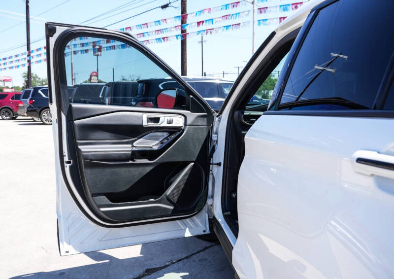 2024 Ford Explorer ST