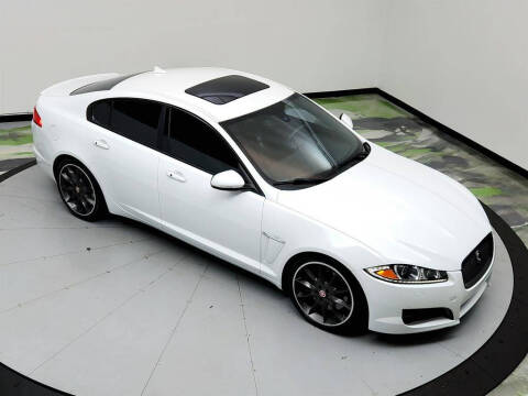 2015 Jaguar XF 3.0 Sport