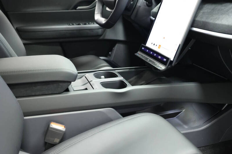 2023 Fisker Ocean Ultra