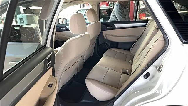 2017 Subaru Outback 2.5i Premium