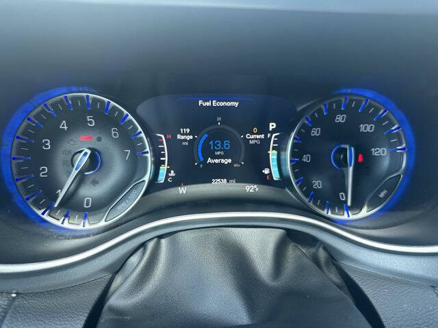 2024 Chrysler Pacifica Touring