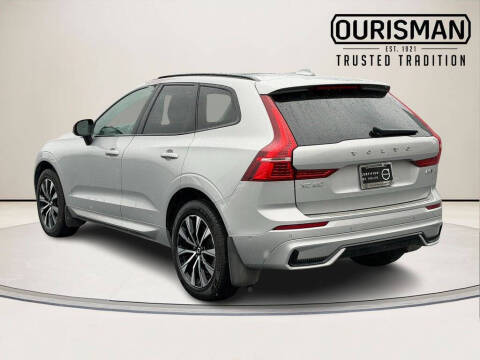 2023 Volvo XC60 B5 Plus Dark Theme