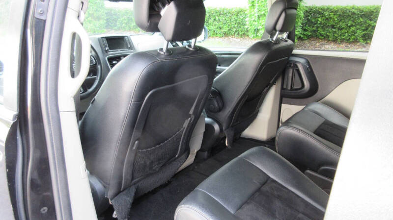 2017 Dodge Grand Caravan SXT