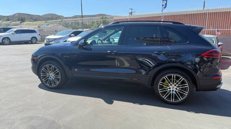 2017 Porsche Cayenne S E-Hybrid