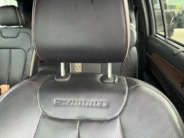 2022 Jeep Grand Cherokee L Summit