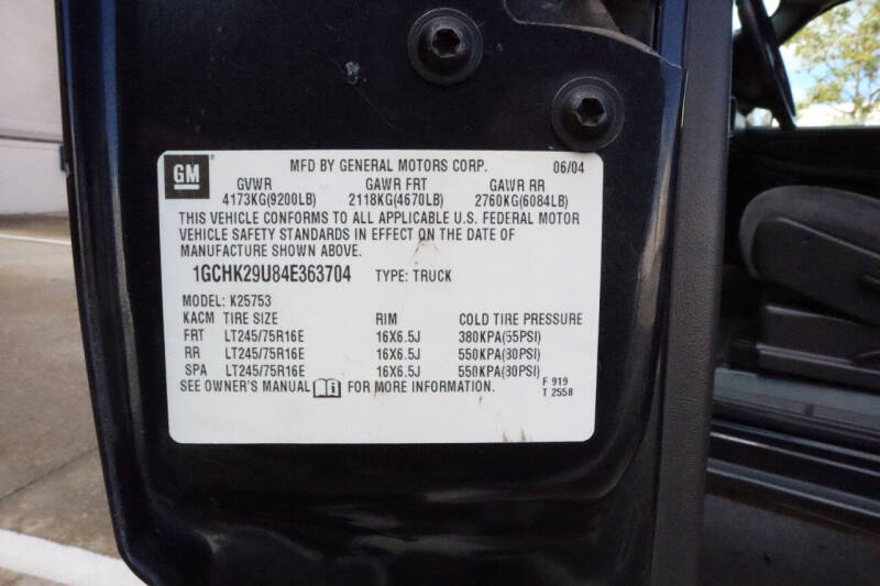 2004 Chevrolet Silverado 2500HD LS