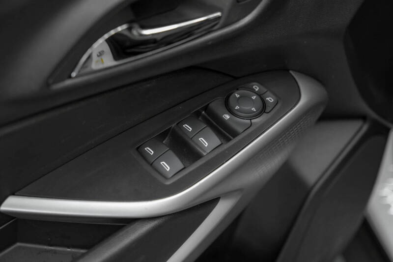 2024 Chevrolet Trax RS