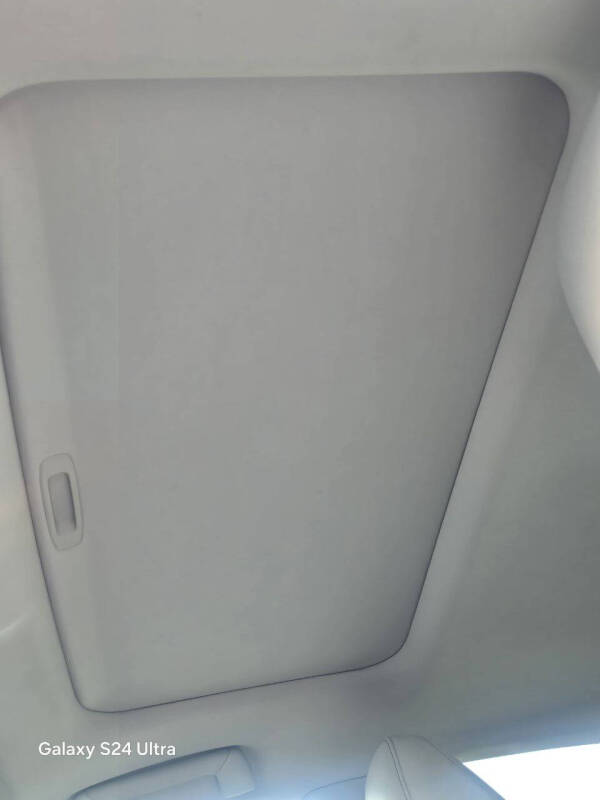 2013 Lexus ES 300h