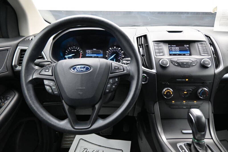 2018 Ford Edge SE