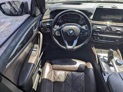 2017 BMW 5 Series 540i
