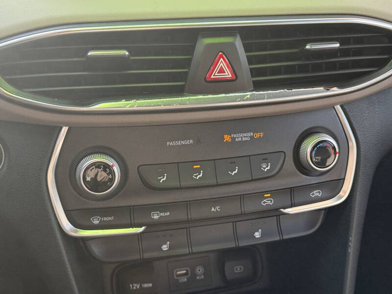 2019 Hyundai Santa Fe SEL 2.4L