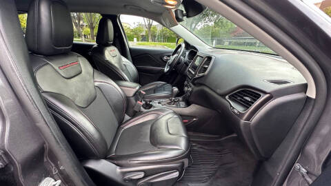 2020 Jeep Cherokee Trailhawk