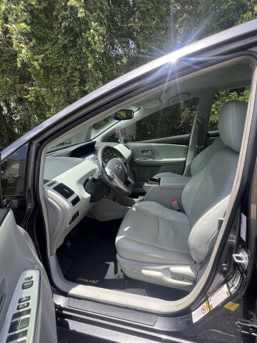 2012 Toyota Prius v Three