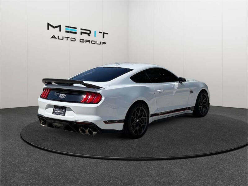 2022 Ford Mustang Mach 1