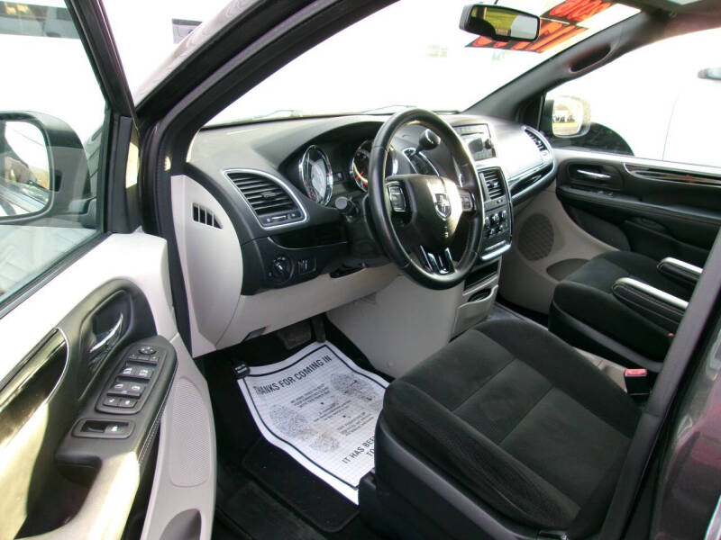 2016 Dodge Grand Caravan SE Plus