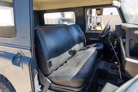 1983 Land Rover Santana