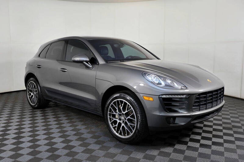 2016 Porsche Macan S