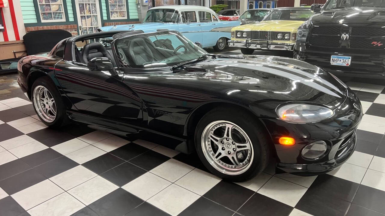 1996 Dodge Viper 10