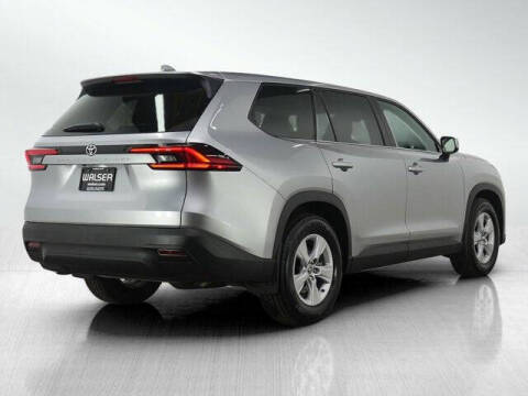 2025 Toyota Grand Highlander LE