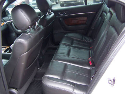 2014 Lincoln MKS