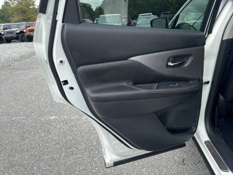 2024 Nissan Murano SL