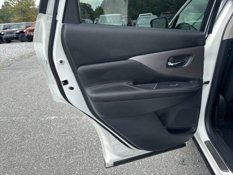 2024 Nissan Murano SL