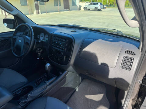 2007 Ford Escape XLS