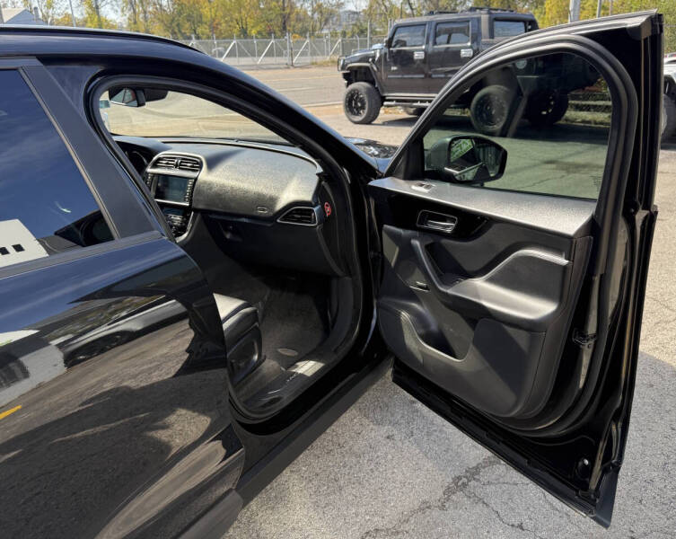 2017 Jaguar F-PACE 35t Premium