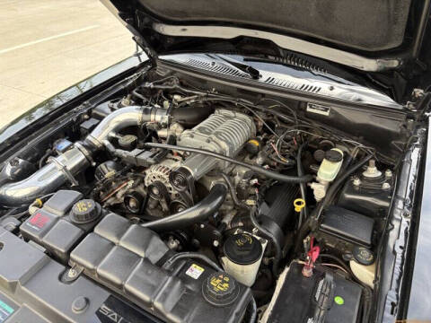 2002 Ford Mustang GT Deluxe