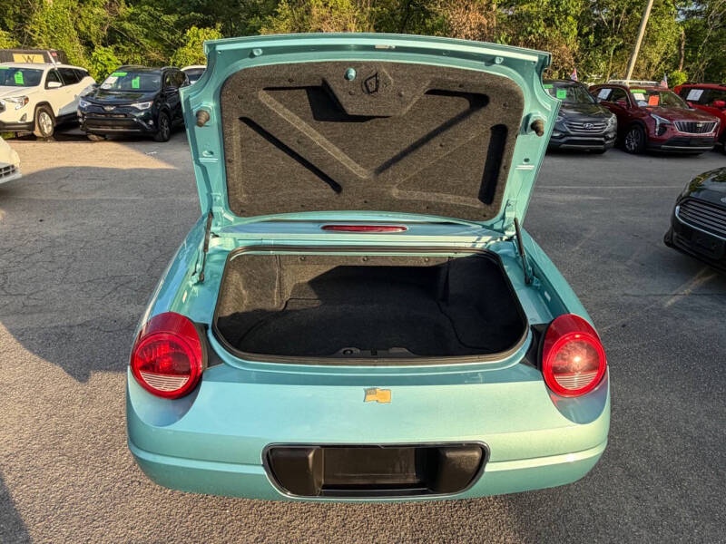 2002 Ford Thunderbird Deluxe