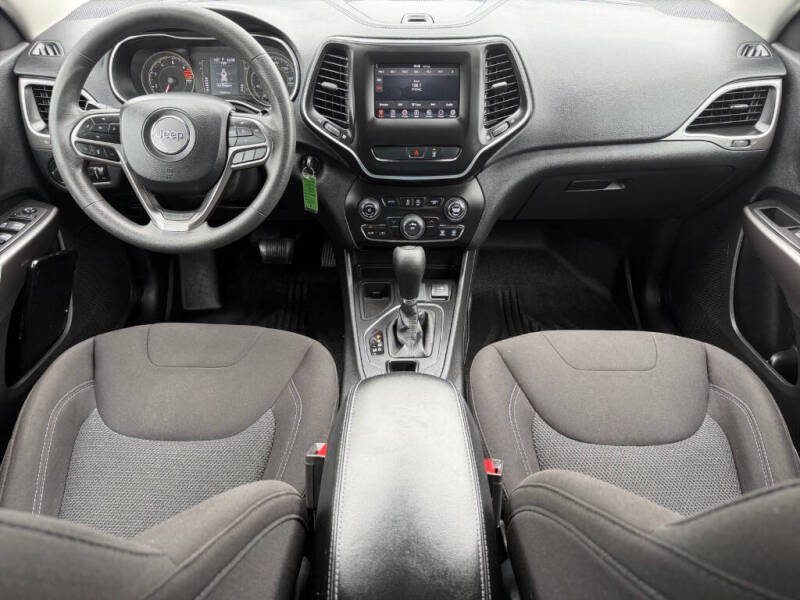 2021 Jeep Cherokee Latitude