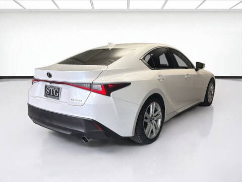 2021 Lexus IS 300