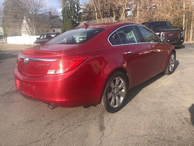 2013 Buick Regal Premium 2