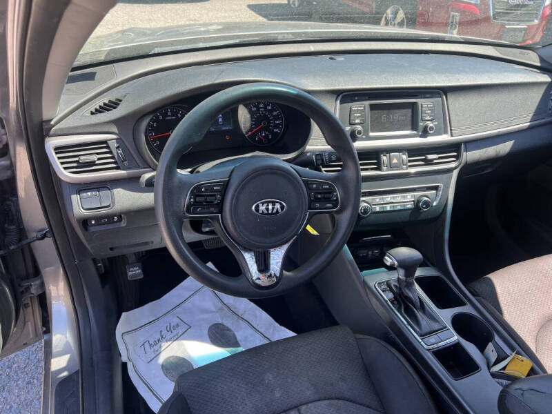 2016 Kia Optima LX