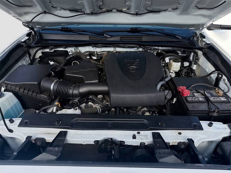 2021 Toyota Tacoma SR5 V6