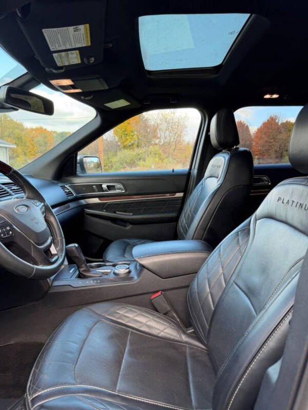 2019 Ford Explorer Platinum