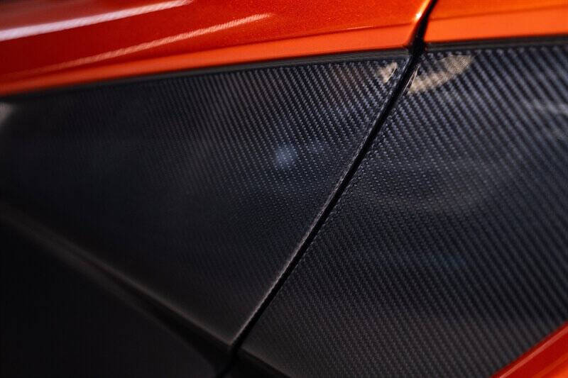 2014 McLaren P1